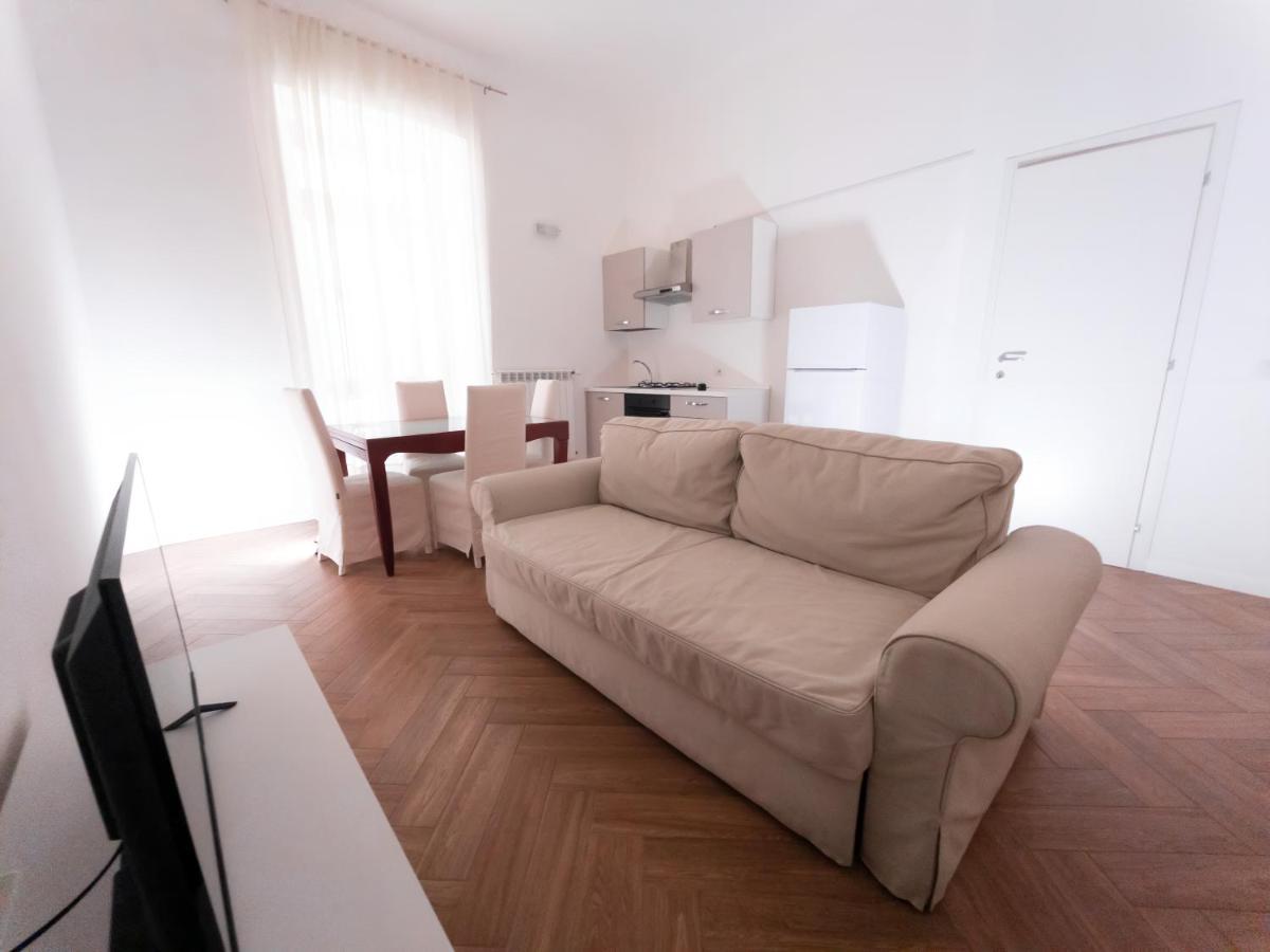 바리 Luxury Bnb Pisacane 아파트 외부 사진